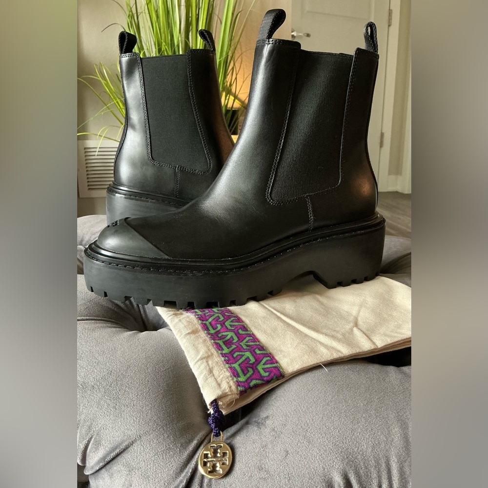 Tory Burch Black Chelsea Lug Sole Boot